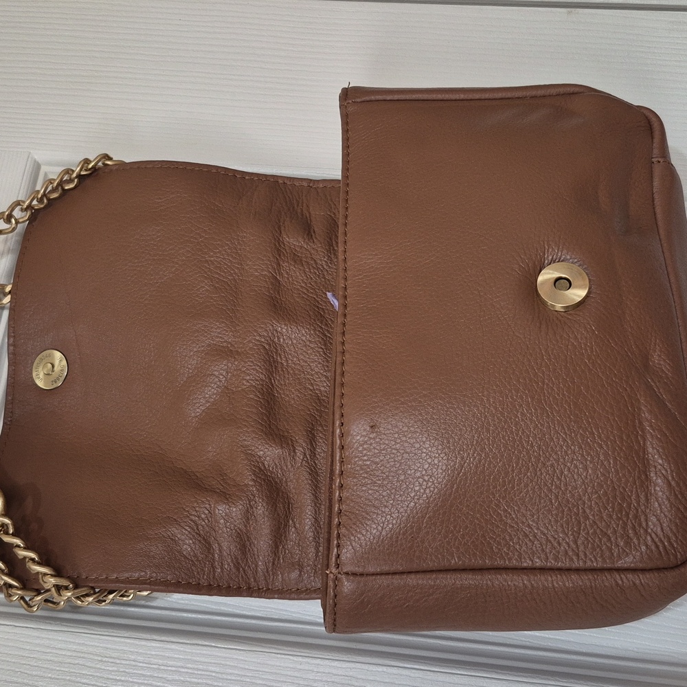 FREE Great American Leatherworks Brown Quilted Chain Strap Shoulder Bag - Picture 8 of 14